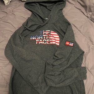 THE NORTH FACE hoodie size m